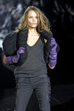 th_39961_Just_Cavalli_Milan_FW_2007-08__0003_122_450lo.jpg
