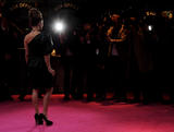 th_82521_celebrity_paradise.com_TheElder_JenniferLopez2010_04_28_TheBack_UpPlanUKPremiere48_122_511lo.jpg